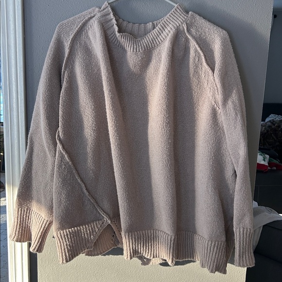 Elegant Women's Sweater in Soft Beige - Picture 2 of 5